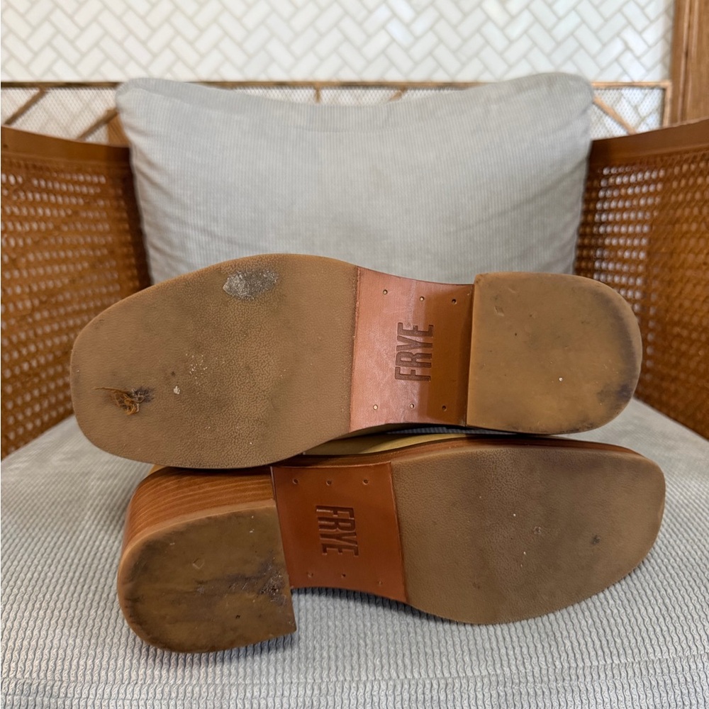 FRYE Banana Kate Pull On Boots - Picture 12 of 12